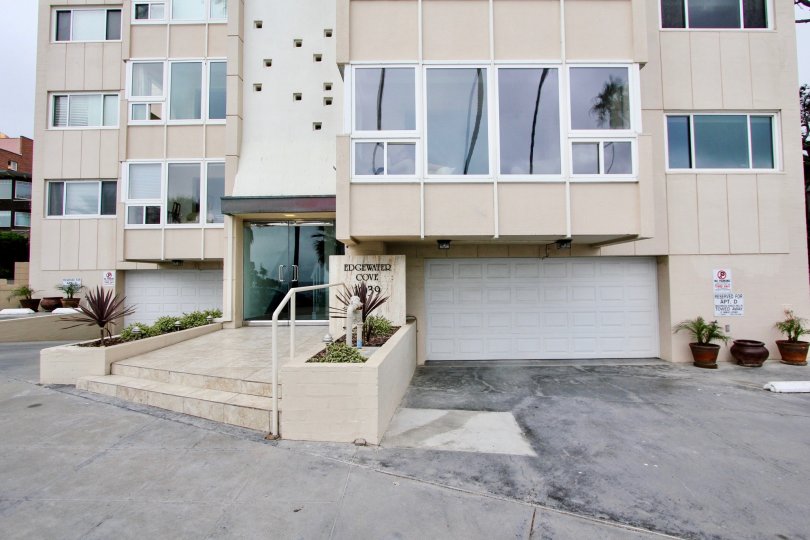 Edgewater Cove Condos, Lofts & Townhomes For Sale Edgewater Cove Real