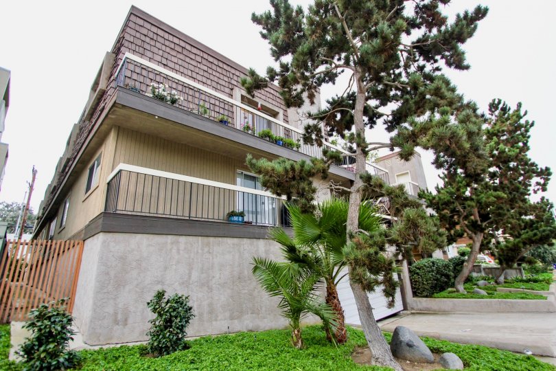 Herschel Condos Condos, Lofts & Townhomes For Sale Herschel Condos