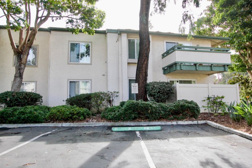 La Jolla Terrace Condos, Lofts & Townhomes For Sale La Jolla Terrace