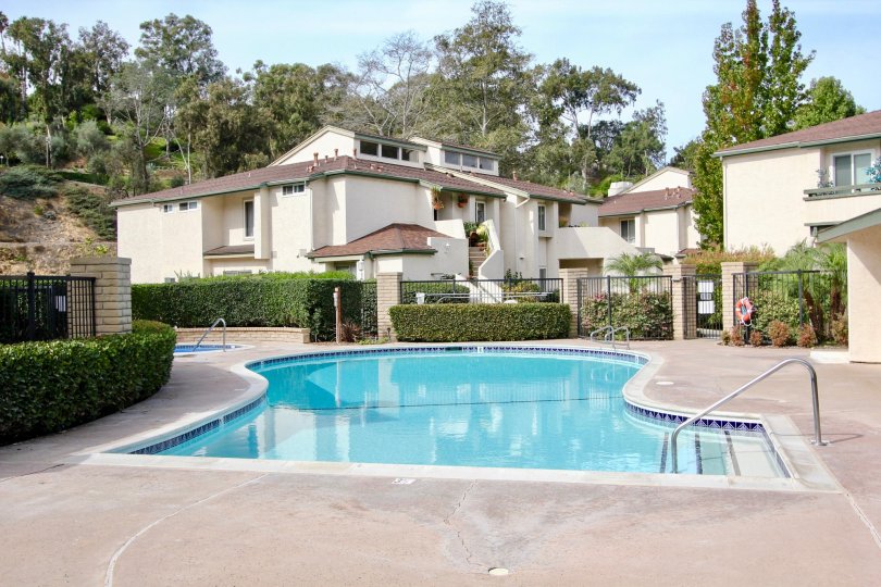 La Jolla Terrace Condos, Lofts & Townhomes For Sale La Jolla Terrace