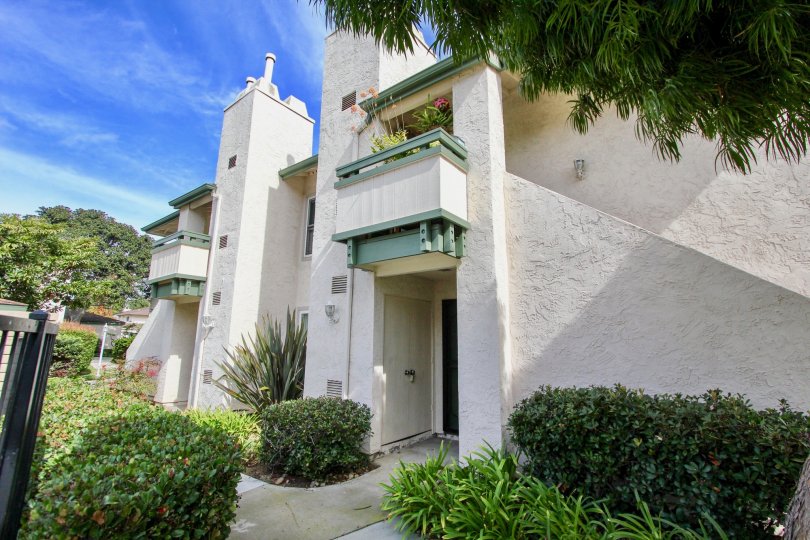 La Jolla Terrace Condos, Lofts & Townhomes For Sale La Jolla Terrace