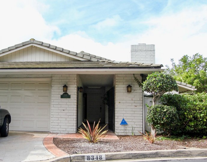 La Jolla Woods Condos, Lofts & Townhomes For Sale La Jolla Woods Real