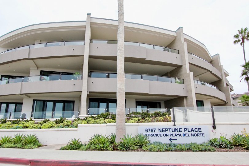 One Neptune Condos, Lofts & Townhomes For Sale One Neptune Real