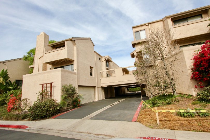 Woodlands South Condos, Lofts & Townhomes For Sale Woodlands South