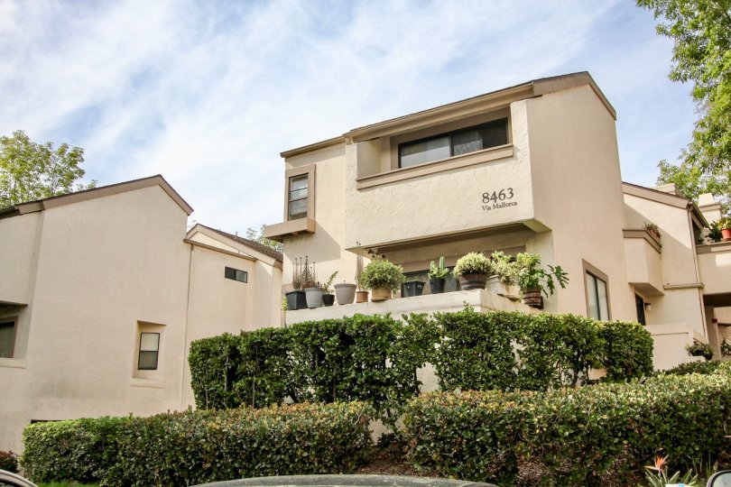 Woodlands West I Condos, Lofts & Townhomes For Sale Woodlands West I