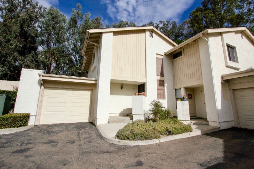 Hillside Village Condos, Lofts & Townhomes For Sale Hillside Village