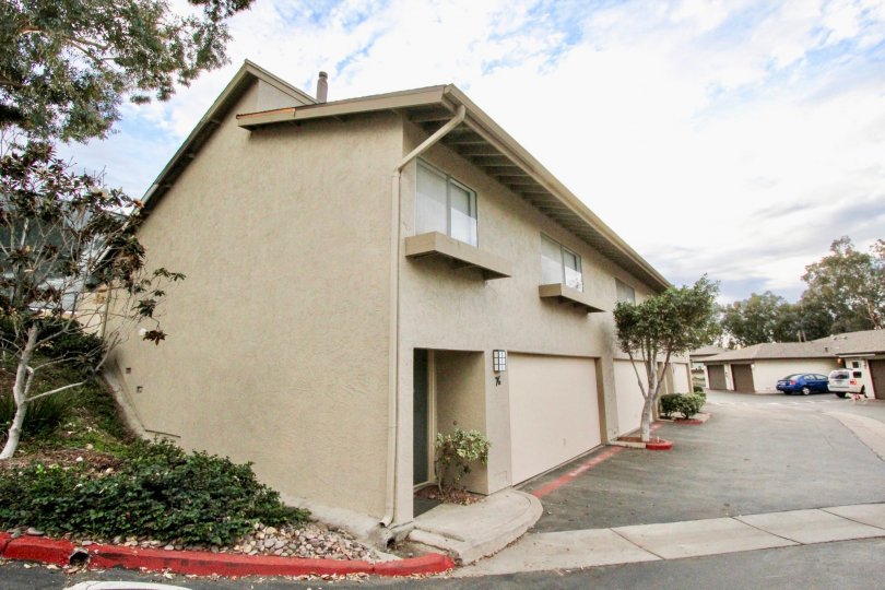 La Mesa Racquet and Swim Club Condos, Lofts & Townhomes For Sale La