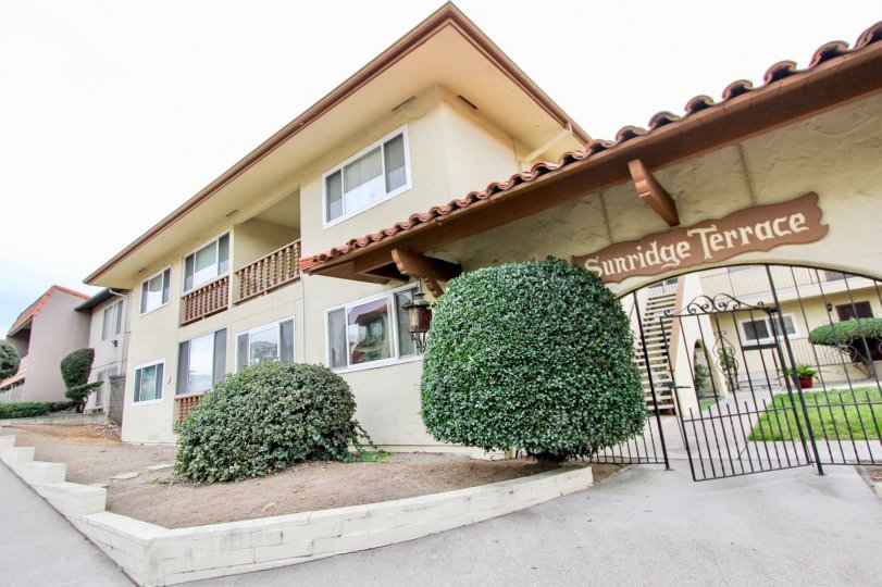 Sunridge Terrace Condos, Lofts & Townhomes For Sale Sunridge Terrace