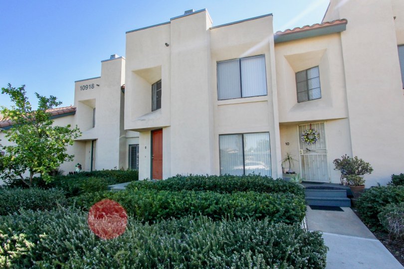 Black Mountain Villas Condos, Lofts & Townhomes For Sale Black