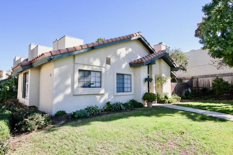 Black Mountain Villas Condos, Lofts & Townhomes For Sale Black