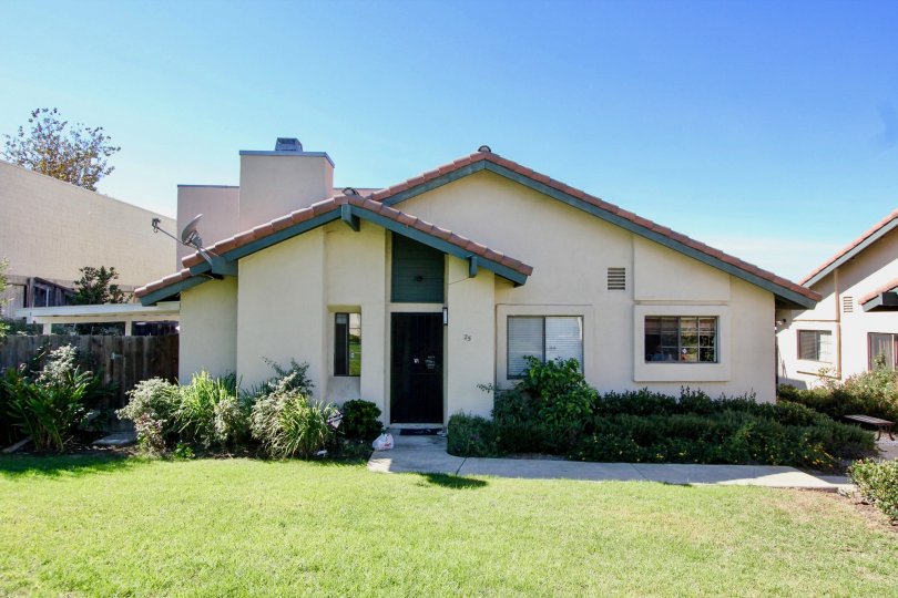 Black Mountain Villas Condos, Lofts & Townhomes For Sale Black