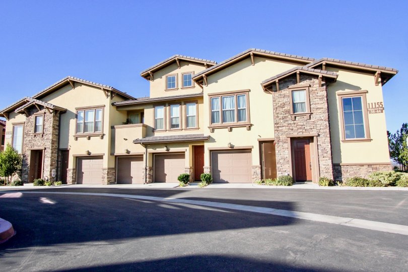 Sorrento Terrace Condos, Lofts & Townhomes For Sale Sorrento Terrace