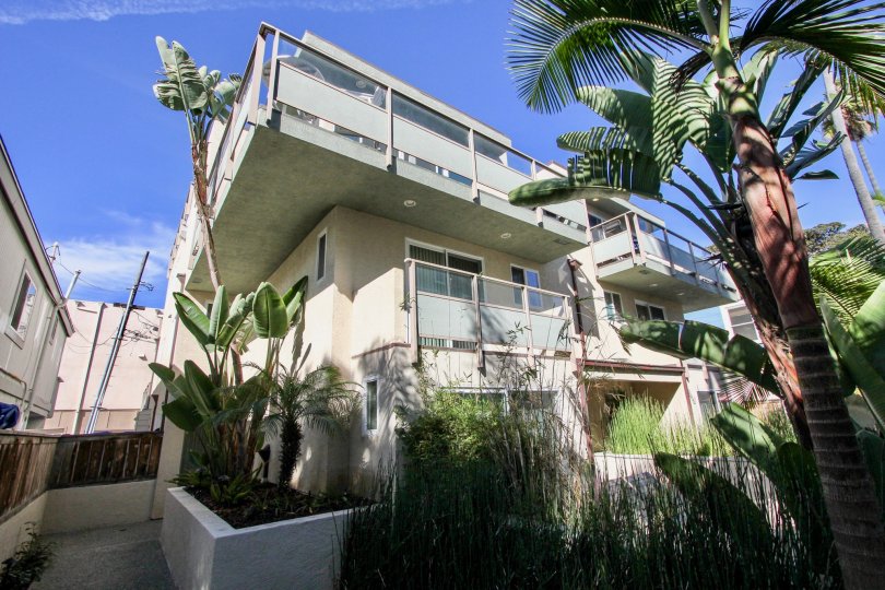 Ensenada Court Villas Condos, Lofts & Townhomes For Sale Ensenada Court Villas Real Estate