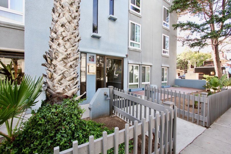 Mission Beach Towers Condos, Lofts & Townhomes For Sale Mission Beach