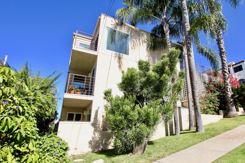 Redwood Condominiums Condos, Lofts & Townhomes For Sale Redwood