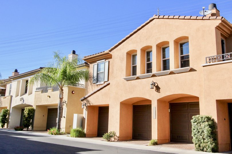 Bungalows at Escala Condos, Lofts & Townhomes For Sale Bungalows at