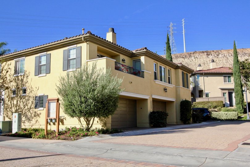 Bungalows at Escala Condos, Lofts & Townhomes For Sale Bungalows at