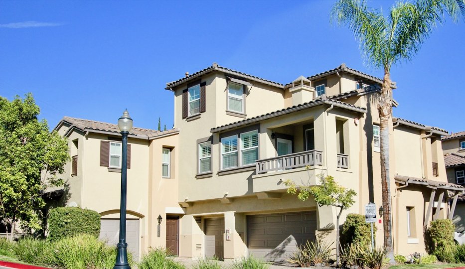 Courtyards at Escala Condos, Lofts & Townhomes For Sale Courtyards at