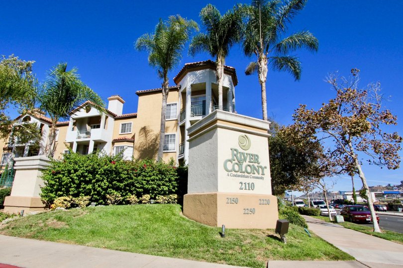 River Colony Condos, Lofts & Townhomes For Sale River Colony Real