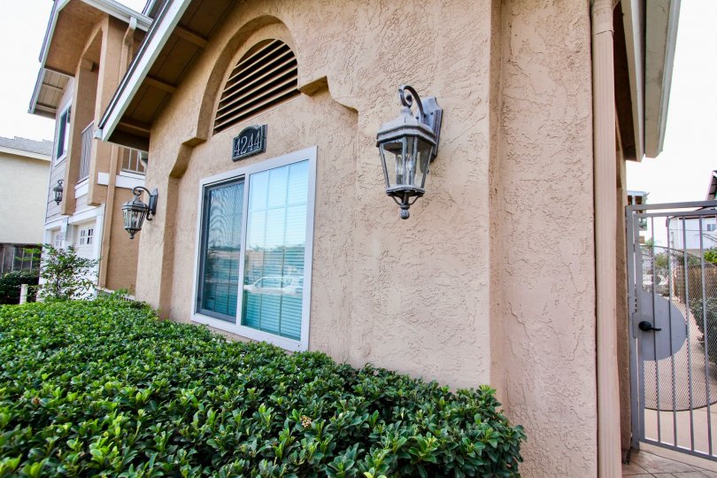 Cherokee Villas Condos, Lofts & Townhomes For Sale Cherokee Villas