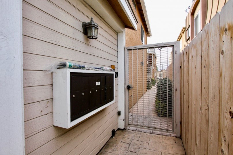 Felton Manor Condos, Lofts & Townhomes For Sale Felton Manor Real