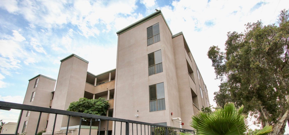 Laurel Manor Condos, Lofts & Townhomes For Sale Laurel Manor Real
