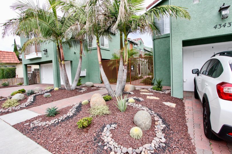 Majestic Palms Condos For Sale