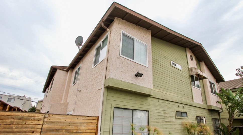 Park Village III Condos, Lofts & Townhomes For Sale Park Village III