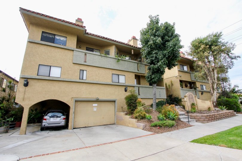 Spanish Oaks Condo