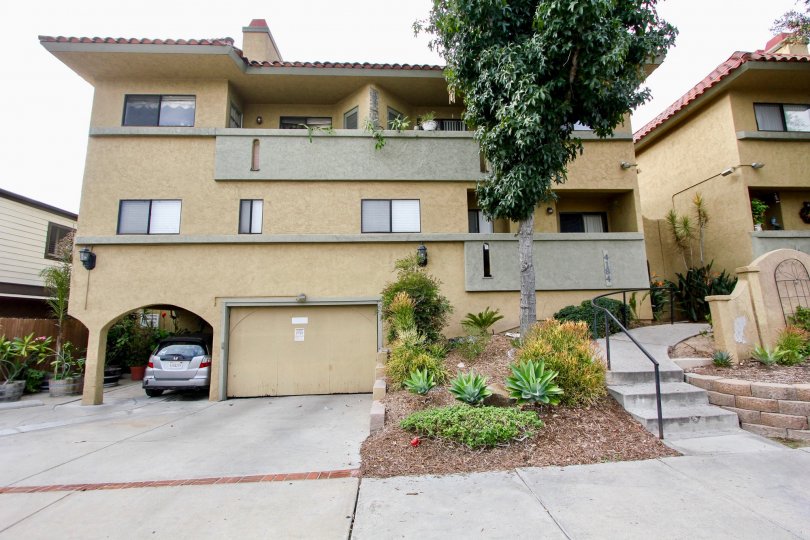 Spanish Oaks I Condos, Lofts & Townhomes For Sale Spanish Oaks I Real