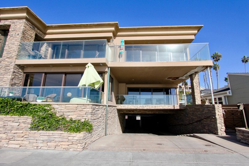 400 S The Strand Condos, Lofts & Townhomes For Sale 400 S The Strand