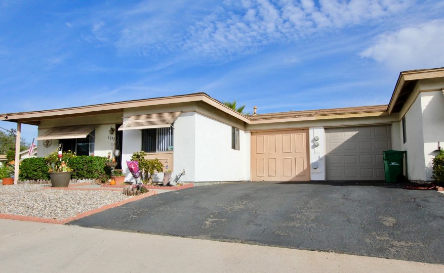 Costa Serena Condos, Lofts & Townhomes For Sale Costa Serena Real