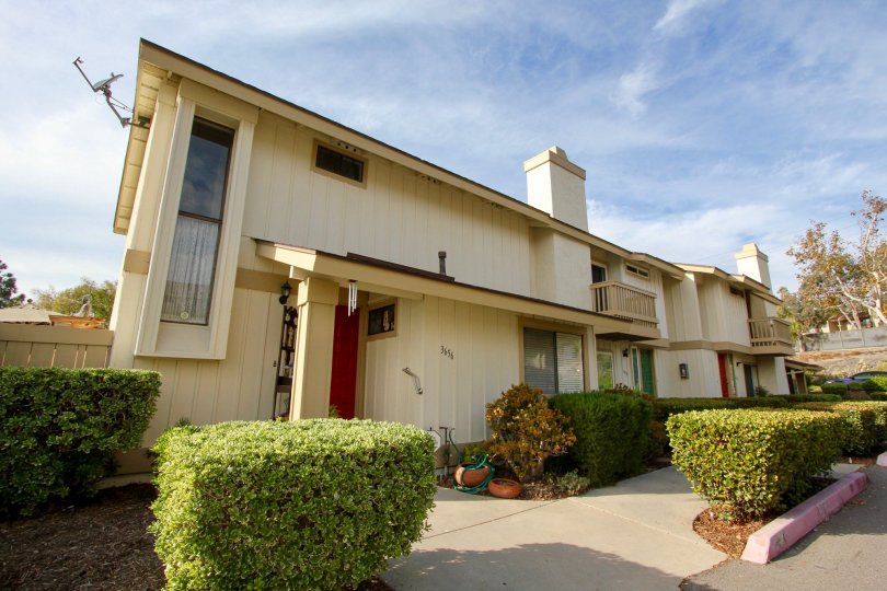 El Camino Club Estates Condos, Lofts & Townhomes For Sale El Camino