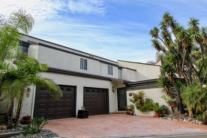 El Camino Villa Condos, Lofts & Townhomes For Sale El Camino Villa