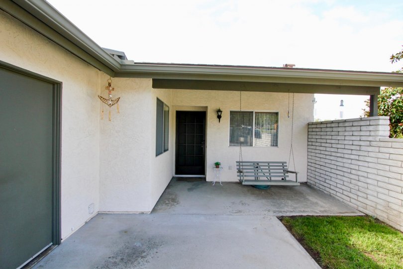 Vista de Oceana Condos, Lofts & Townhomes For Sale Vista de Oceana