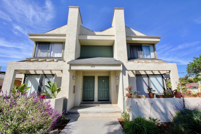 1076 Opal Condos, Lofts & Townhomes For Sale 1076 Opal Real Estate