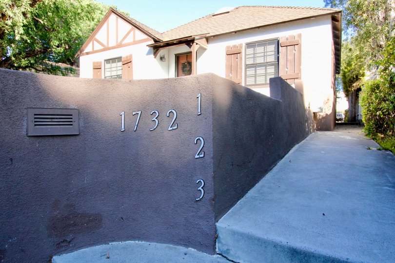 Oliver Homes Condos, Lofts & Townhomes For Sale Oliver Homes Real