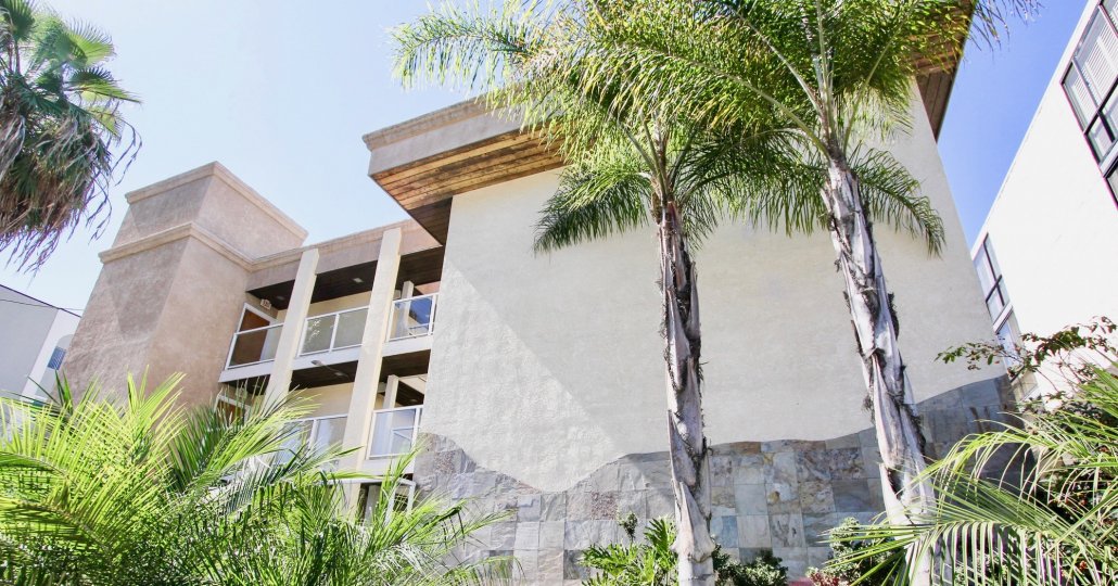 Riviera Villas Condos, Lofts & Townhomes For Sale Riviera Villas Real