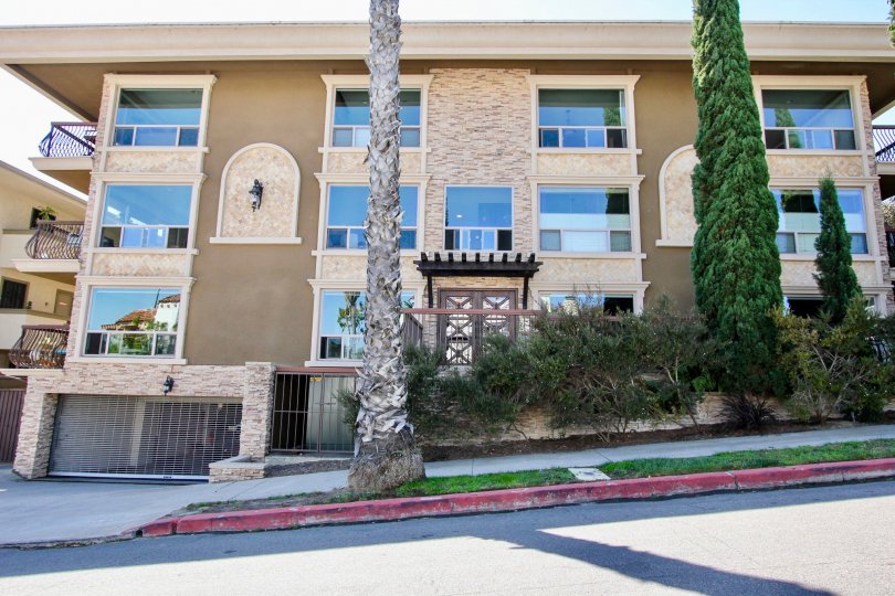 2955 in La Playa Condos, Lofts & Townhomes For Sale 2955 in La Playa Real Estate 2955 in La