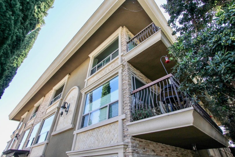 2955 in La Playa Condos, Lofts & Townhomes For Sale 2955 in La Playa