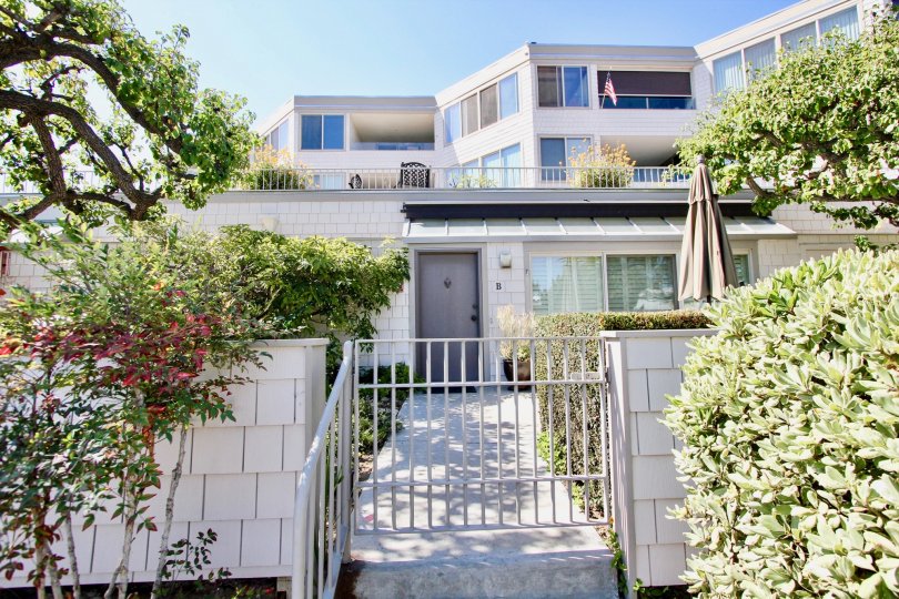 At La Playa Condos, Lofts & Townhomes For Sale At La Playa Real