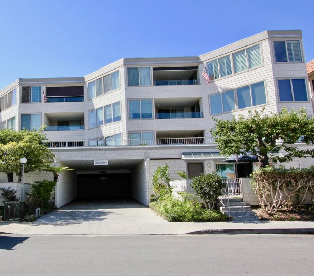 At La Playa Condos, Lofts & Townhomes For Sale At La Playa Real