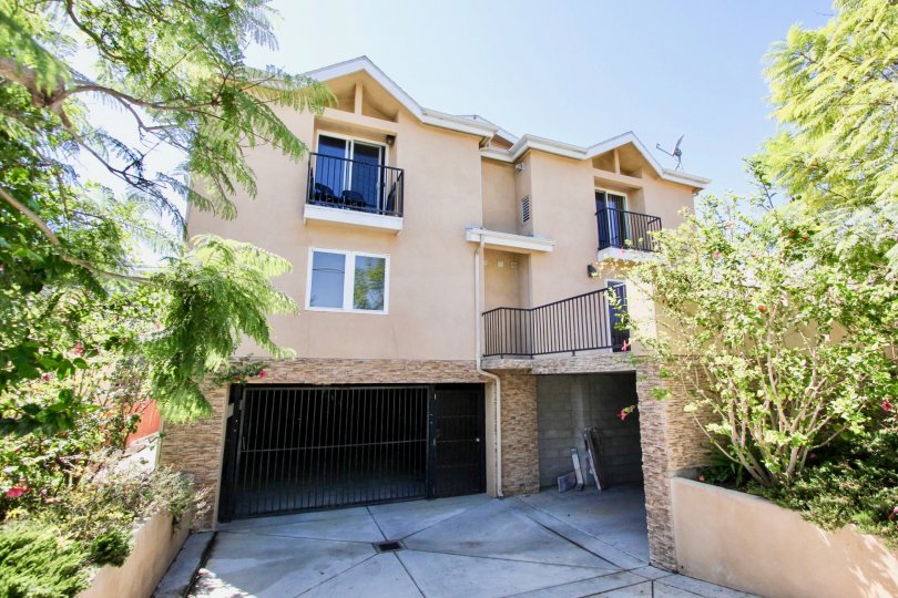 Keats Condos Condos, Lofts & Townhomes For Sale Keats Condos Real