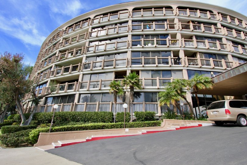 Le Rondelet Condos, Lofts & Townhomes For Sale Le Rondelet Real