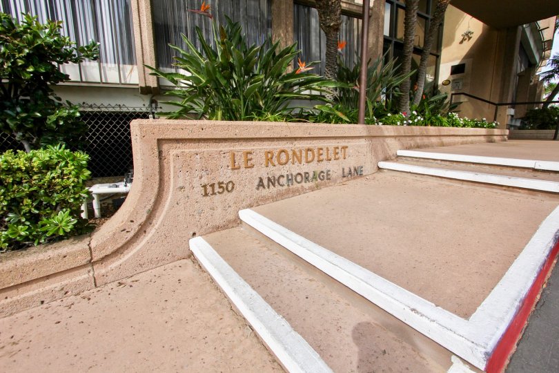Le Rondelet Condos, Lofts & Townhomes For Sale Le Rondelet Real