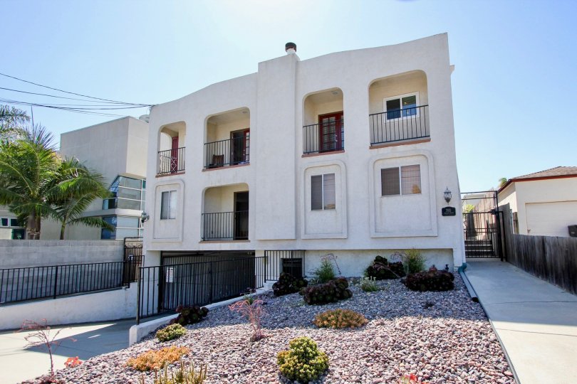 Primrose Gardens Condos, Lofts & Townhomes For Sale Primrose Gardens