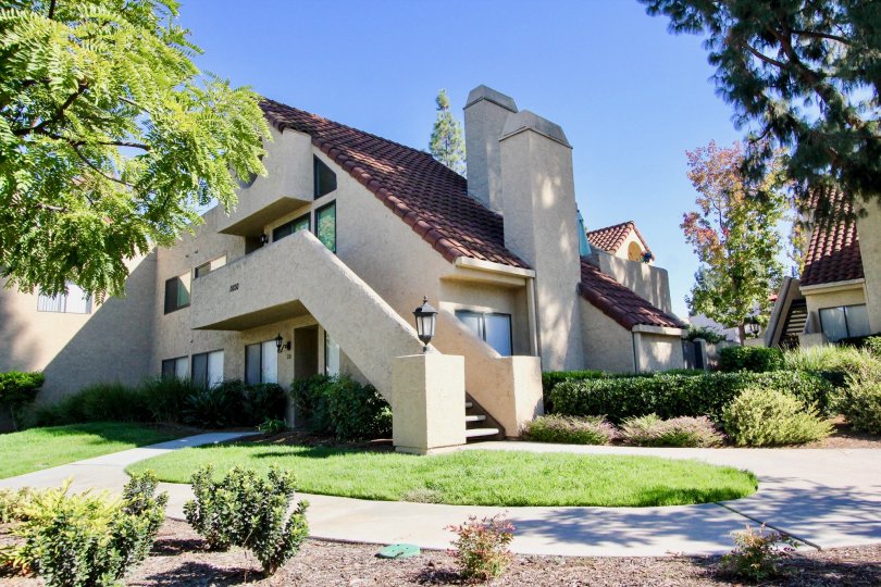 Bernardo Pines Condos, Lofts & Townhomes For Sale Bernardo Pines Real