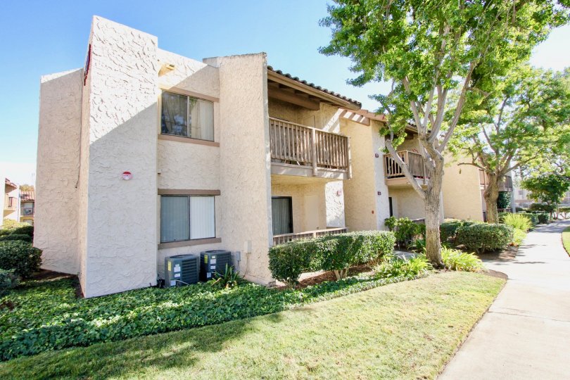 Bernardo Terrace Condos, Lofts & Townhomes For Sale Bernardo Terrace