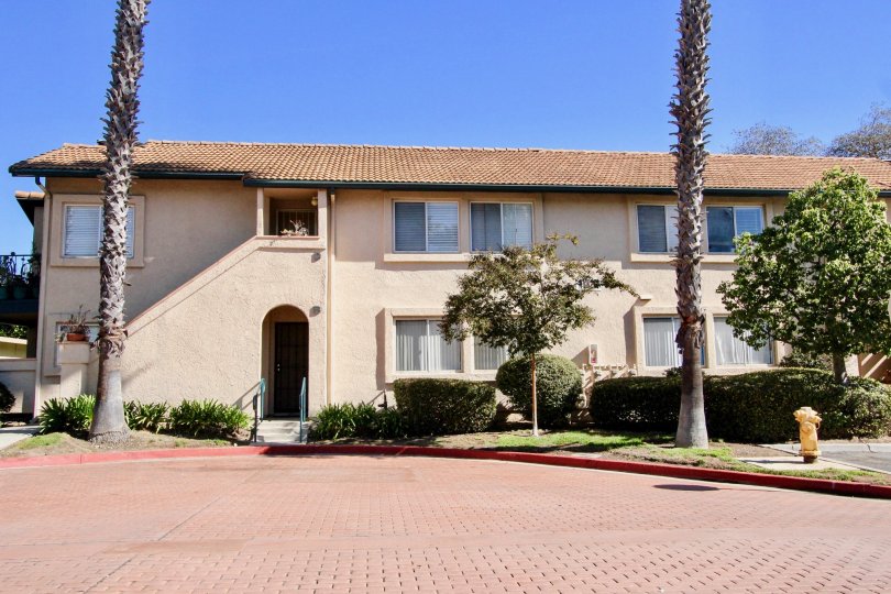 The Falls Condos, Lofts & Townhomes For Sale The Falls Real Estate