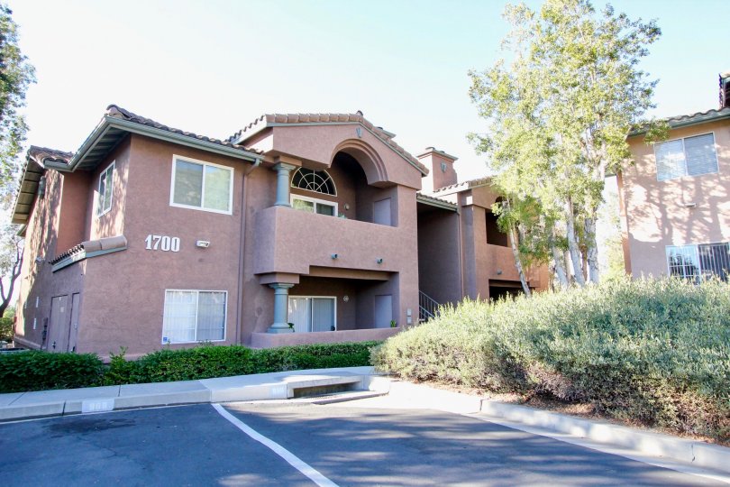 The Summit Condos, Lofts & Townhomes For Sale The Summit Real Estate